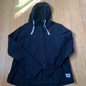 North Face Women’s Hooded Pullover